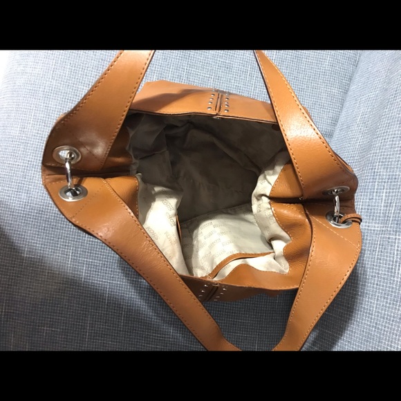 Gorgeous Michael Kohr’s Purse - Picture 3 of 5